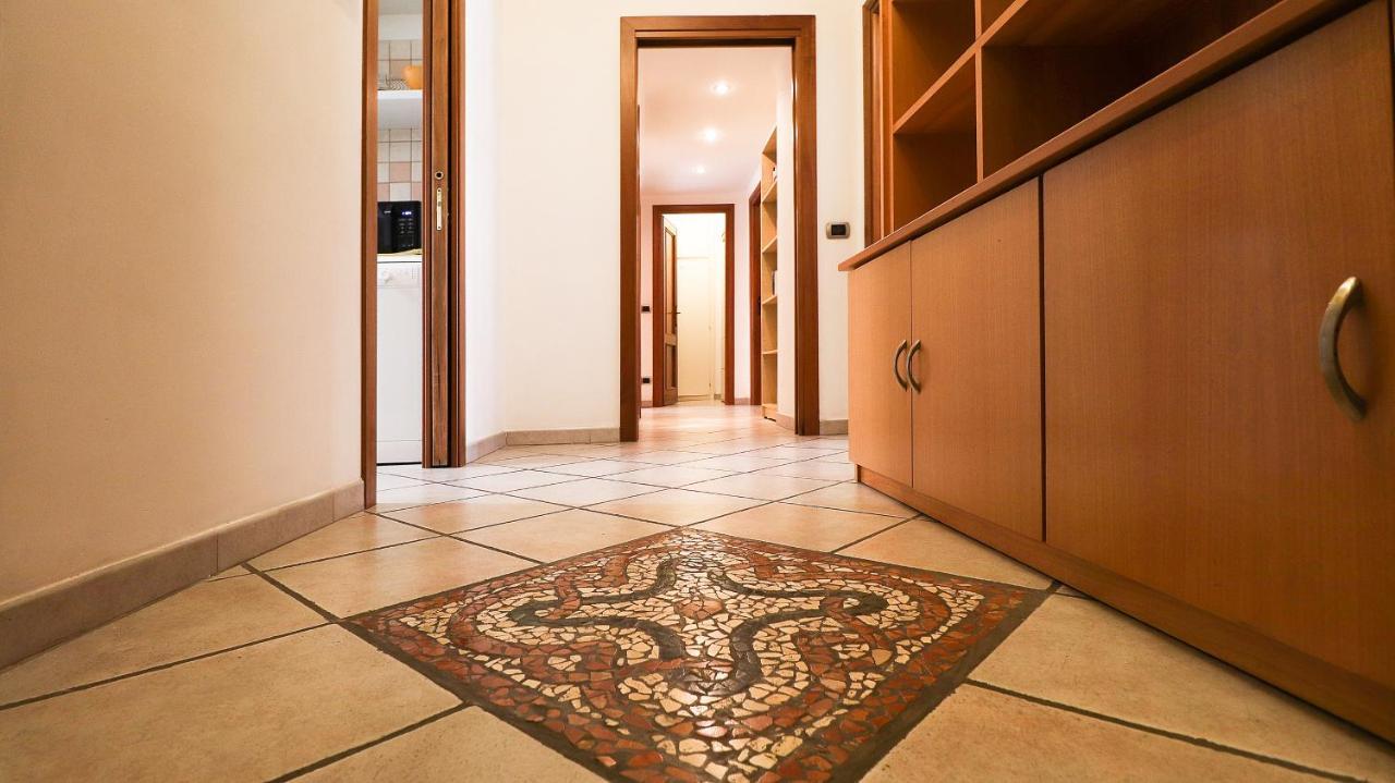 Apartment Il Tettuccio Di Valerio Rome Extérieur photo
